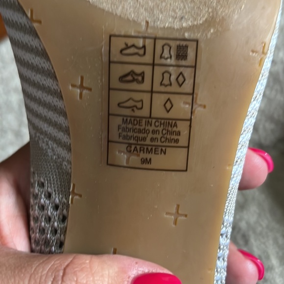 NWOT NIC + ZOE pumps - Picture 4 of 5